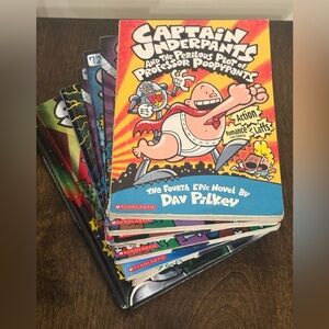 Captain Underpants Book Collection- Books 1, 3, 4, 8, 9, 11